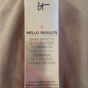 IT cosmetics baby smooth glycolic peel + caring oil
